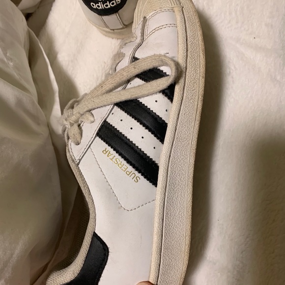 Adidas shoes - Picture 3 of 3